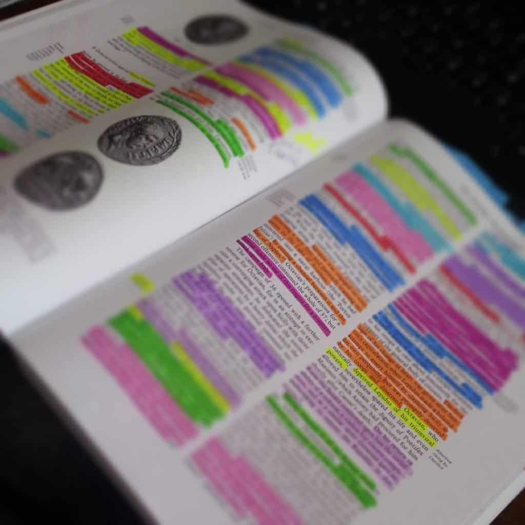 libro sottolineato