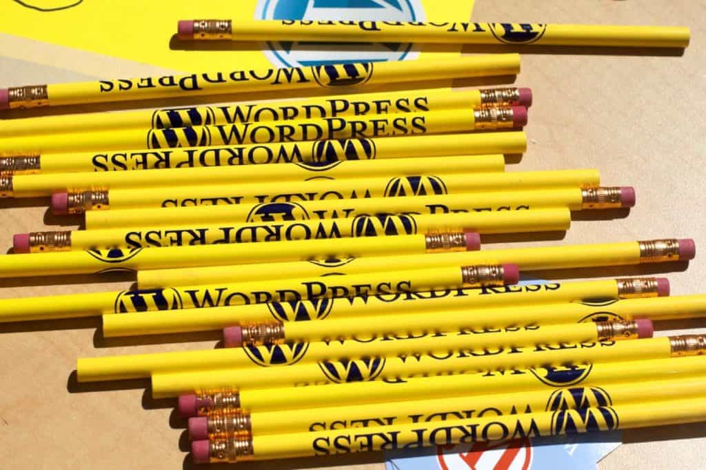 matite gialle con logo WordPress